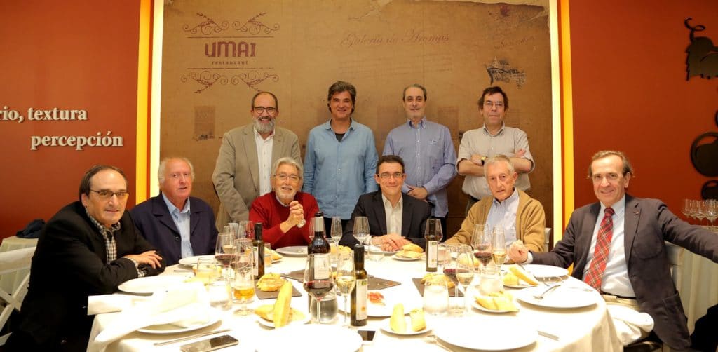 El estrellado Carles Abellán y el periodista Xavier Agulló cierran el ciclo de charlas "Viaje por la cocina española