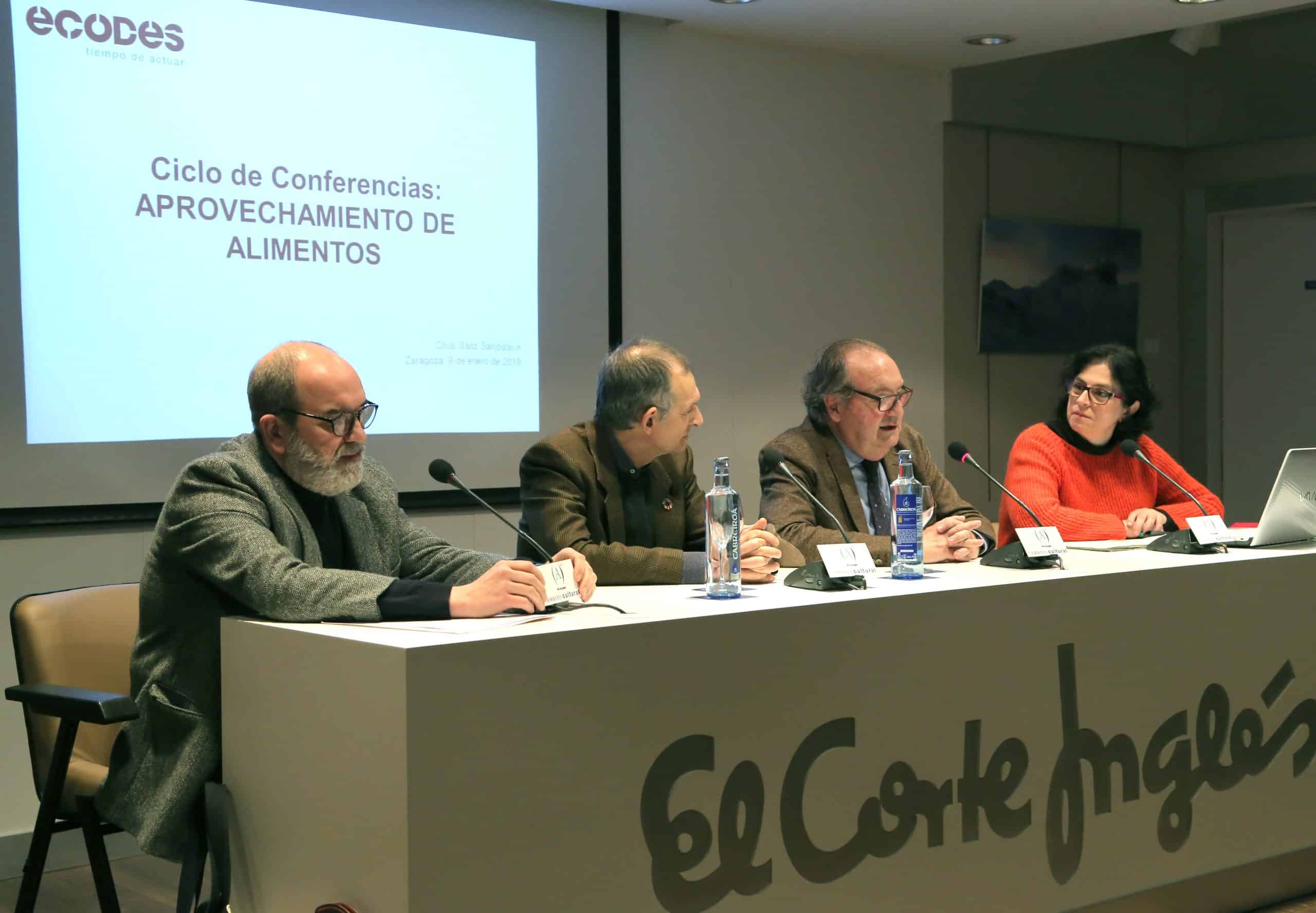 La Academia Aragonesa de Gastronomía y ECODES (Fundación Ecología y Desarrollo) firman un acuerdo de colaboración para realizar, de manera conjunta, el ya tradicional ciclo de charlas en el Ámbito Cultural de El Corte Inglés.